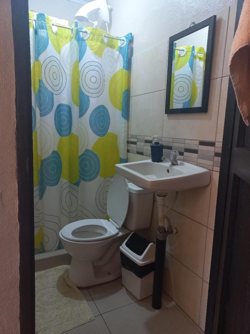 Apartamentos Caiman 3 Тортугеро Экстерьер фото
